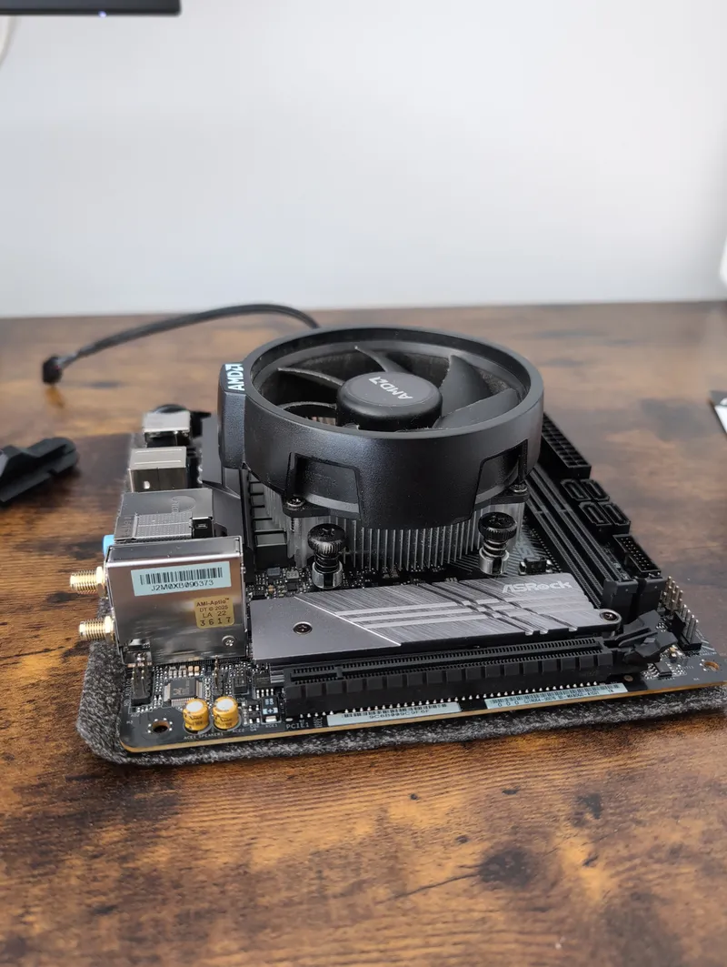 AMD Wraith Stealth CPU Fan