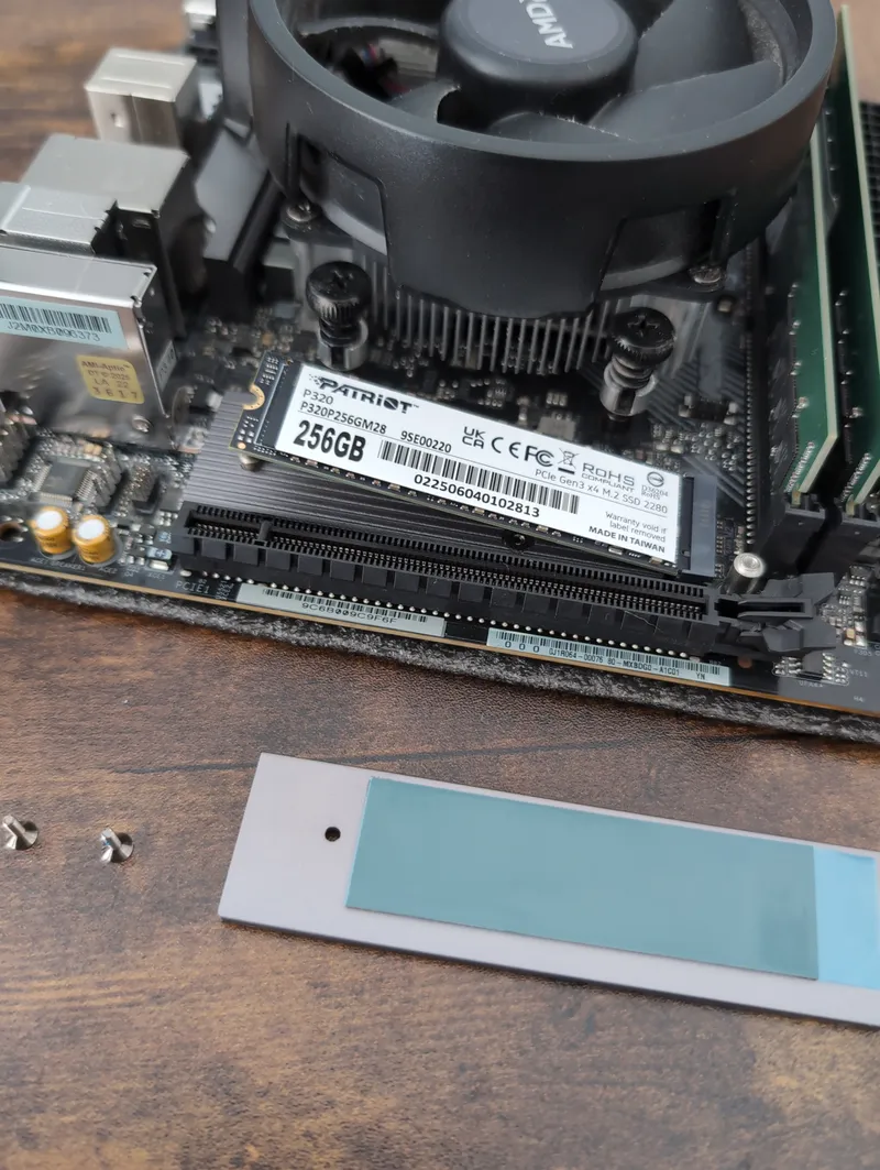 Install NVME SSD