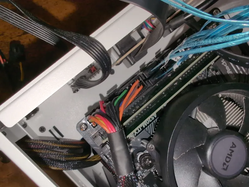 ATX Power Connector (ATXPWR1)