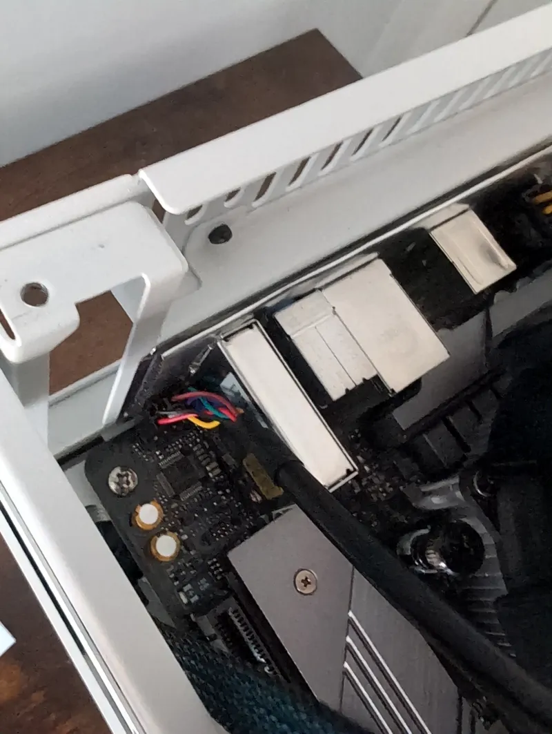 Jonsbo N2 HD Audio connector plugged in
